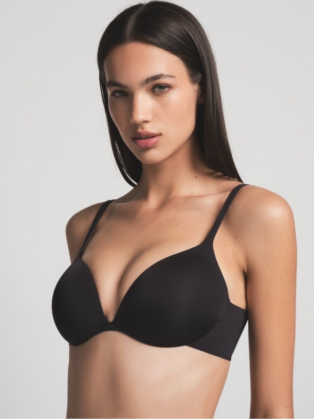 Skims Ultimate Push Up Plunge Bra Onyx Black 32D